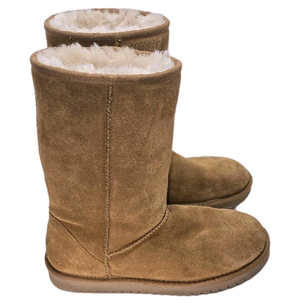 Koolaburra by UGG Classic Short Boots US 8 EUC 🧸 Cozy Winter
